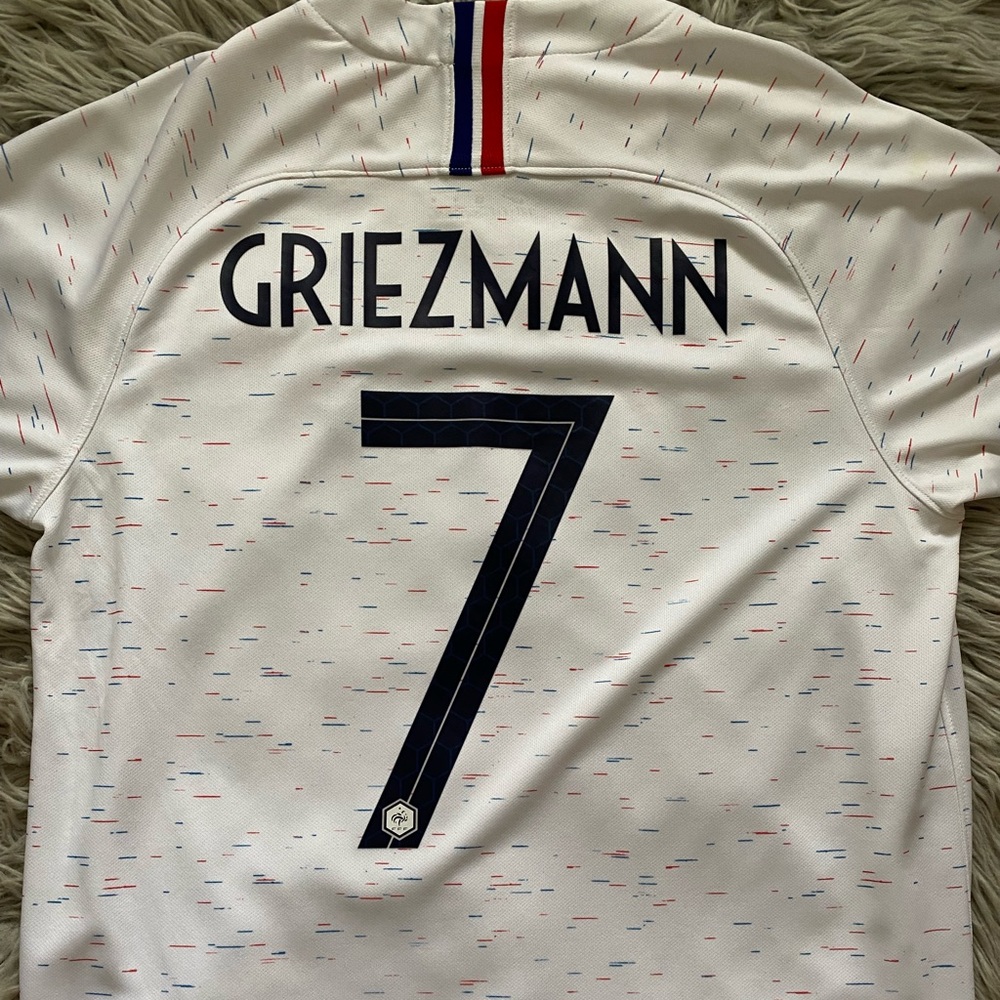 Authentic France Jersey - Griezmann